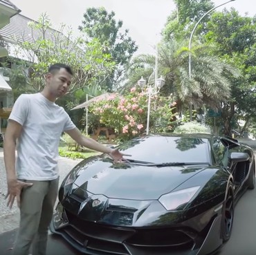 Lamborghini Putih Milik Raffi Ahmad Ringsek Tabrak Kijang Kapsul
