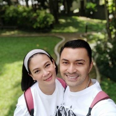 Berpose Telanjang Dada, Anjasmara Kena Sentil Istri