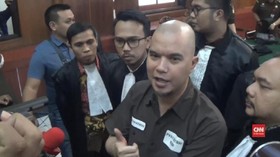 VIDEO: Divonis 1 Tahun Penjara, Dhani Ajukan Banding