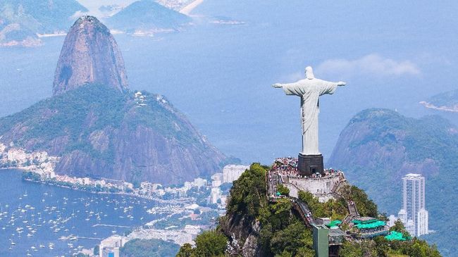 Brasil, negara yang disebut "pabriknya" manusia rupawan, mengasah rasa toleransi saya untuk menghargai budaya dan agama orang lain.