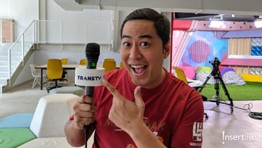 img-title Pandji Pragiwaksono Sebut Tiap Kabinet Harus Ada Menteri Gay agar Plural