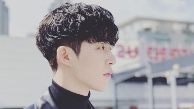 Polisi Siap Buka Lagi Kasus Narkoba yang Libatkan B.I 'iKon' Kepolisian Korea menyatakan mereka tak mau tinggal diam dan bakal kembali menanyai rekan obrolan B.I di KakaoTalk.