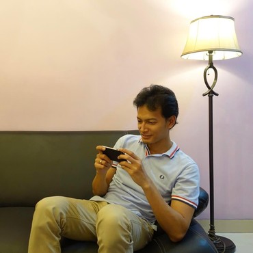 Anak Fedi Nuril Pernah Tegur Penumpang dalam Satu Pesawat