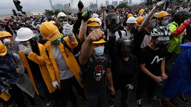 Para aktivis berharap polemik RUU Ekstradisi di Hong Kong bakal dibahas di sela-sela KTT G20 untuk menekan China.