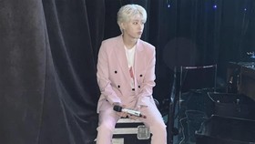 B.I Resmi Satu Agensi dengan Ed Sheeran-Coldplay