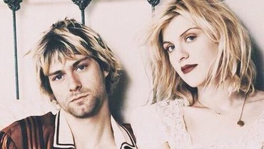 Courtney Love Akui Pernah Didatangi Hantu Kurt Cobain