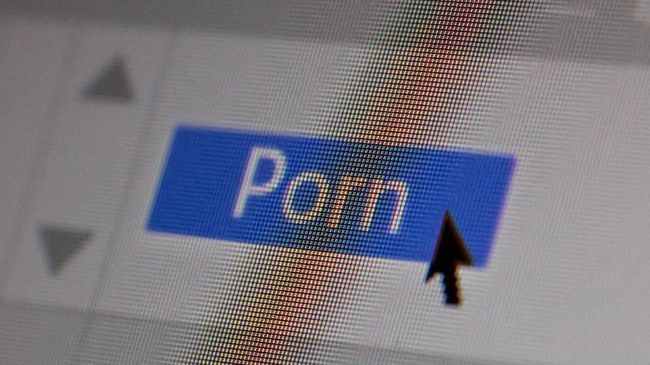 Di malam Natal, akses nonton video porno di Jepang jauh lebih kencang dibanding negara-negara lainnya.