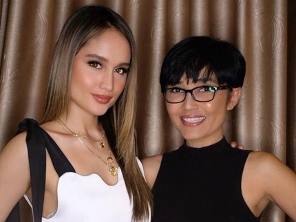 Jadi Kontroversi, Bolehkah Salat Idulfitri di Rumah Seperti Cinta Laura & Ibunda?