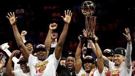 FOTO: Raptors Klub Pertama di Luar AS Juara NBA