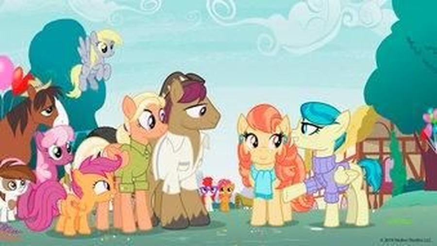 Tayangan serial My Little Pony memperkenalkan karakter pasangan gay. 