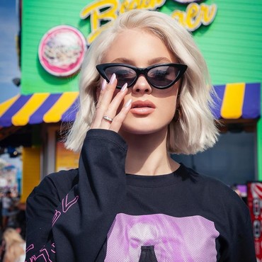 Kolaborasi dengan V & J-Hope BTS, Intip Gaya Kece Zara Larsson