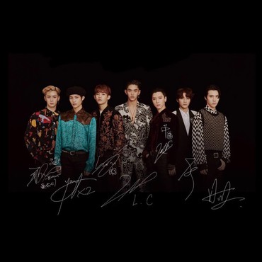Lirik Lagu Love Talk - WayV