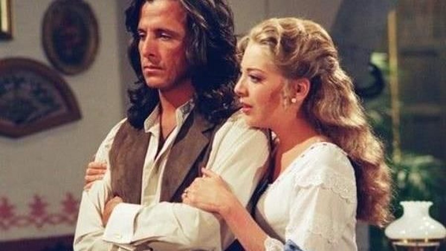 3. Nunca te olvidaré/Esperanda (1999) 4 serial telenovela Edith Gonzales pemeran Esperanza yang meninggal dunia.