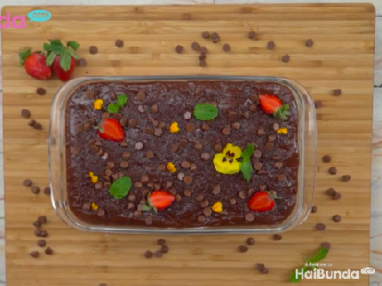 Resep Chocolate Puding Layer, Lembut Manis Bertabur Choco Chips