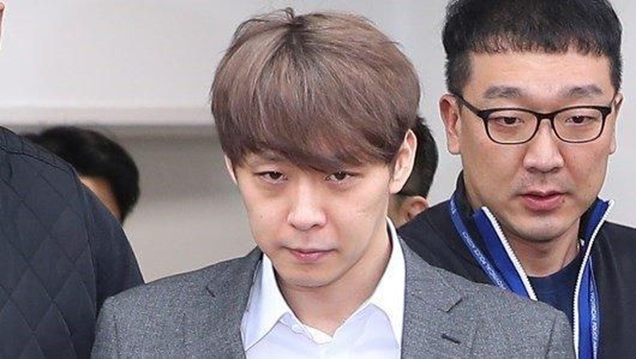 Park Yoochun dituntut hukuman penjara 1,5 tahun.