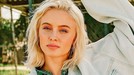 Enam gaya kece Zara Larsson yang berkolaborasi dengan V dan J-Hope BTS&period;