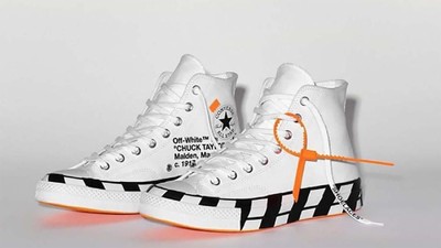 Converse off outlet white jakarta