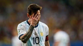 Mimpi Buruk Messi Berlanjut