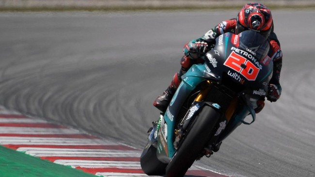 Pebalap Yamaha Petronas Fabio Quartararo menjadi yang tercepat pada latihan bebas (FP1) pertama MotoGP Belanda 2019 yang diwarnai sejumlah insiden menarik.