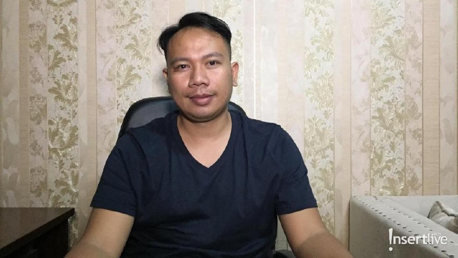 Vicky Prasety akui lebih selektif memilih pasangan hidup usai pupus dengan Anggia Chan.