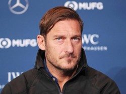 Francesco Totti Menderita Gegara COVID-19