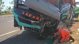 Sopir Bus Sinar Jaya Jadi Tersangka Tabrakan Maut di Cipali
