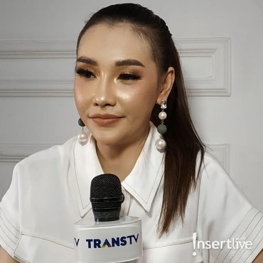 Putri Juby Akui Masih Berhubungan Baik dengan Delon