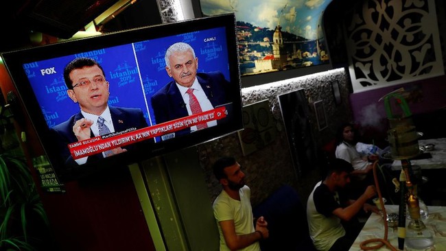 Turki menggelar debat calon wali kota Istanbul yang disiarkan di televisi, Minggu (16/6), pertama kalinya sejak Recep Tayyip Erdogan merebut kuasa pada 2002.