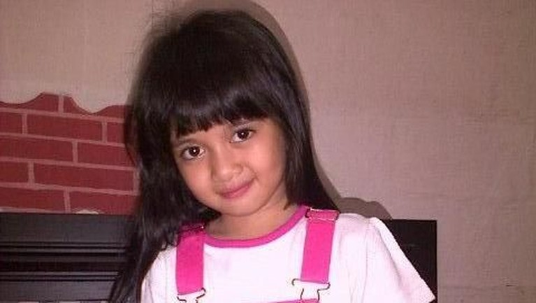 Makin Cantik, Intip 8 Tranformasi Afiqah JKT 48 Berhasil terpilih menjadi member JKT 48 generasi 8, seperti ini lho transformasi Amanina Afiqah Ibrahim dari kecil hingga tumbuh menjadi remaja yang cantik.