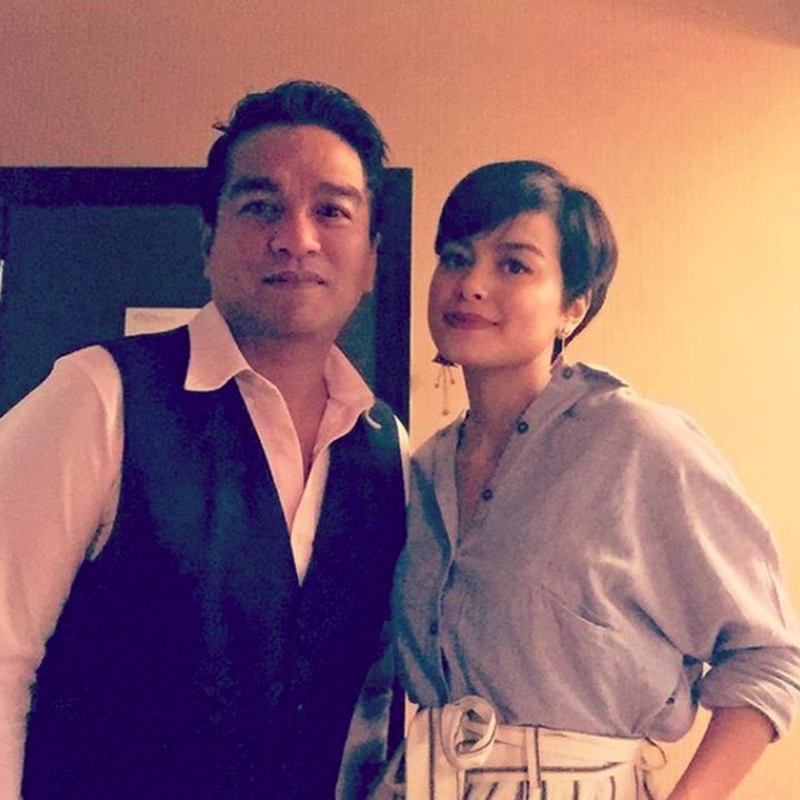 Beberapa kali keduanya melakukan jamming bersama. Eva Celia sebagai penyanyi, dan Indra Lesmana yang mengiringi musiknya. (Foto: Instagram @indralesmana)