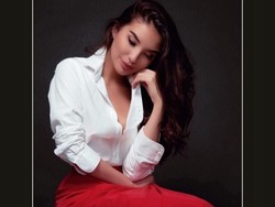 Diisukan Dekat dengan Zack Lee, Intip 6 Potret Seksi Manohara Odelia