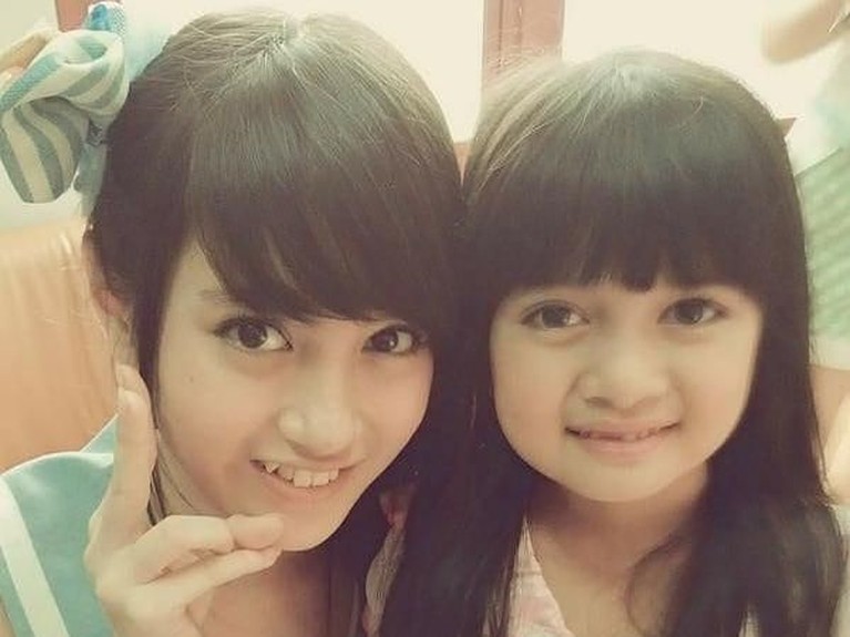Makin Cantik, Intip 8 Tranformasi Afiqah JKT 48 Berhasil terpilih menjadi member JKT 48 generasi 8, seperti ini lho transformasi Amanina Afiqah Ibrahim dari kecil hingga tumbuh menjadi remaja yang cantik.