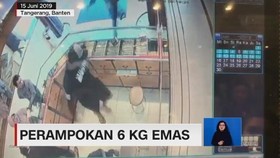 VIDEO: Terekam CCTV, Aksi Perampokan 6 Kg Emas