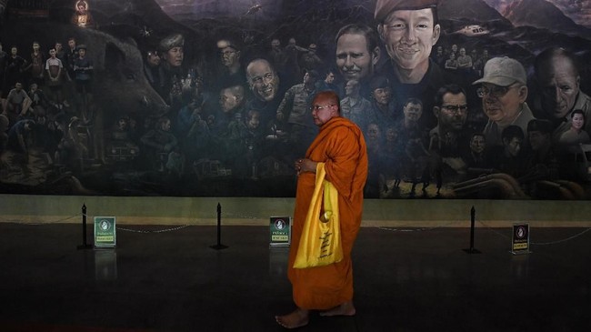 FOTO: Napak Tilas di Gua Tham Luang