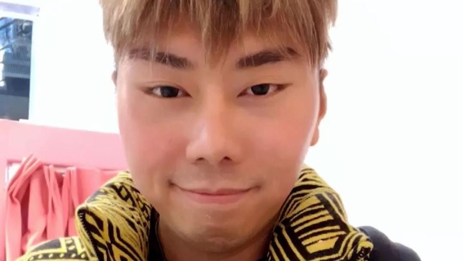 Netizen sebut Roy Kiyoshi seperti beauty blender.