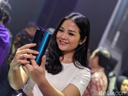Oppo Reno Usung Desain Kamera Selfie Baru