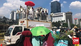 Massa Aksi Bubar, Demo Kawal Sidang MK Berlangsung Tertib