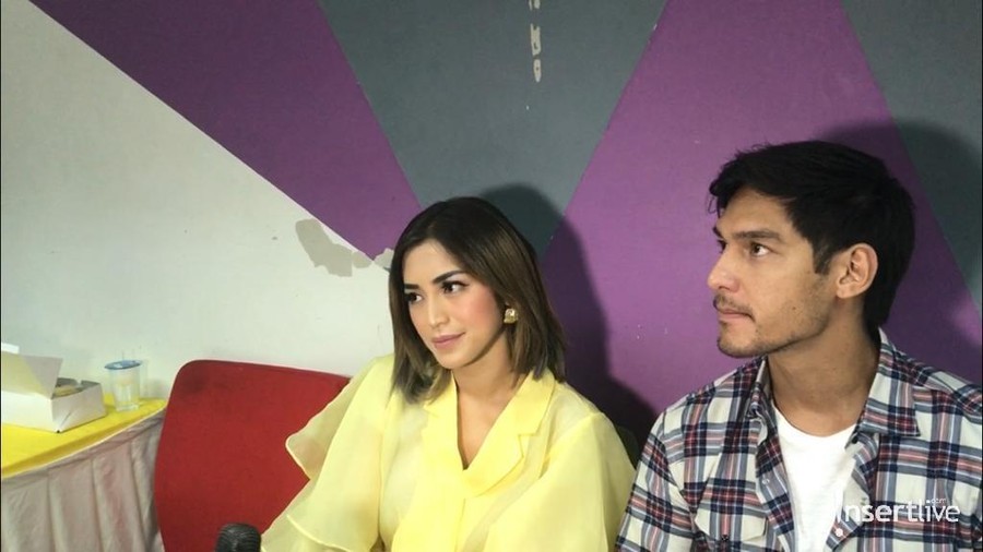 Persiapkan Pernikahan, Jedar & Richard Dapat Tawaran Nikah di Prancis? Jedar dan Richard Kyle sedang mempersiapkan pernikahan dan dapat tawaran untuk menggunakan salah satu kastil istana di Perancis.