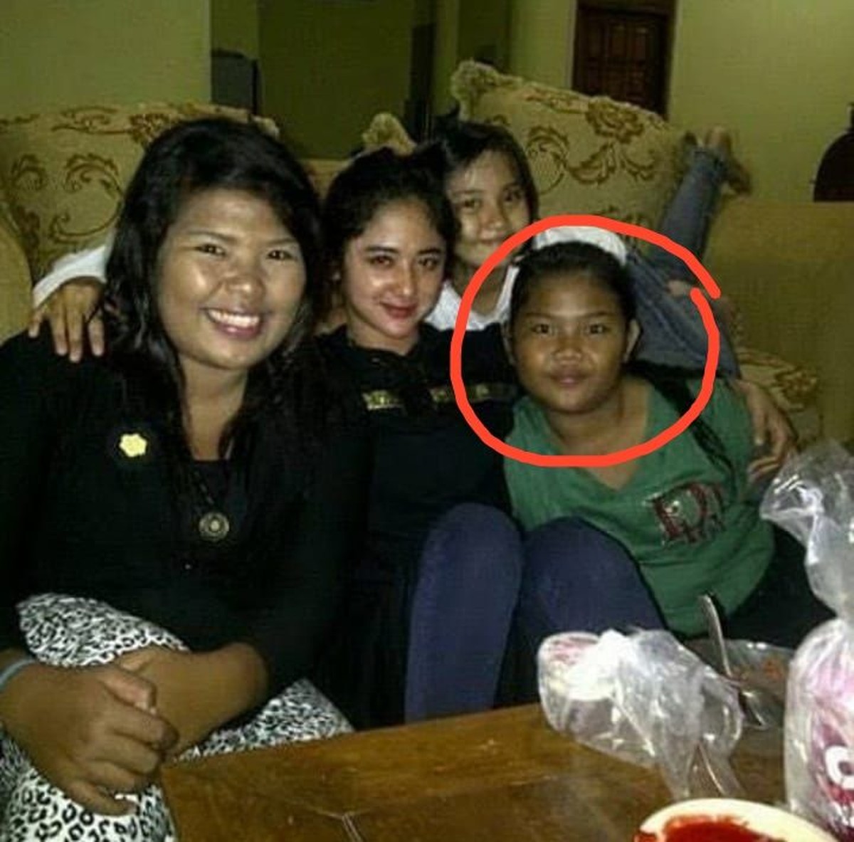 Disebut buto ijo&comma; begini lho transformasi Rosa Meldianti hingga bak cinderella&period;