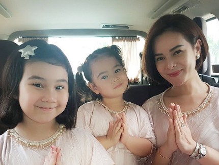 Cara Tegas Astrid Tiar Didik Kedua Anaknya Saat Bertengkar