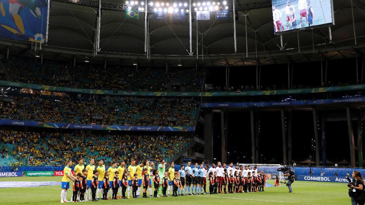 FOTO: Gol-gol Dianulir, Brasil Tergelincir di Copa America