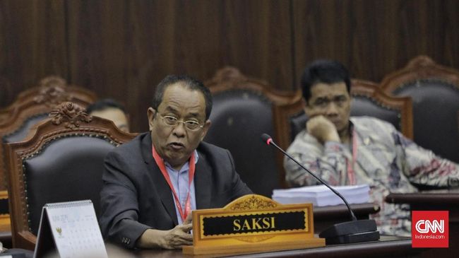 Kesaksian Said Didu: Dewan Pengawas Termasuk Pejabat BUMN Kesaksian Said Didu berkaitan dengan status cawapres Ma'ruf Amin yang masih menjabat sebagai Ketua Dewan Pengawas Bank Syariah Mandiri serta BNI Syariah.