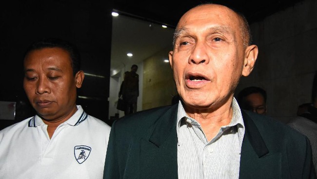 Polisi menilai Kivlan Zen belum kooperatif terkait materi pemeriksaan kepemilikan senjata ilegal.