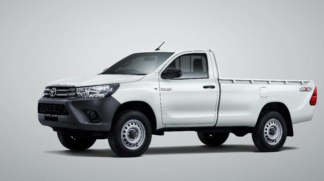 Kini Semua Varian Toyota Hilux Lengkap Pakai Mesin Baru Varian pikap single cabin Hilux sekarang sudah dilengkapi mesin 2GD-FTV yang menggantikan mesin lama 2KD-FTV.