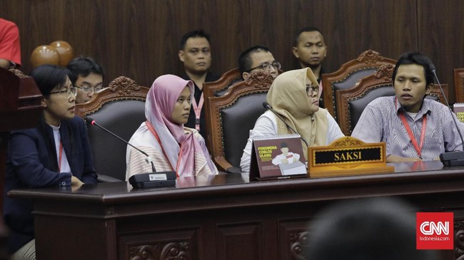Dalam sidang sengketa pilpres di MK, saksi Prabowo-Sandi menyebut ada polisi di Polres Kabupaten Batu Bara yang diduga tak netral selama Pilpres 2019.