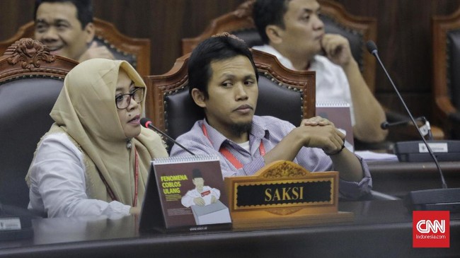 Ketua Paguyuban Masyarakat Boyolali, Yusroni menyebut kesaksian Beti Kristiana tak lebih dari sekadar cari sensasi.