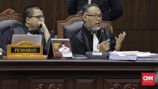 Kuasa Hukum Bambang Widjojanto menyebut KPU kelewat percaya diri dengan tidak menghadirkan saksi dalam sidang MK.