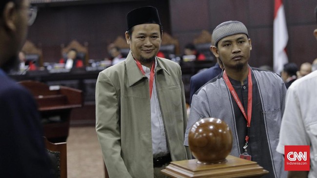 Mahkamah Konstitusi telah memampang 15 saksi yang akan dihadirkan Tim Hukum Prabowo-Sandiaga dalam sidang sengketa pilpres hari ini, Jumat (19/6).