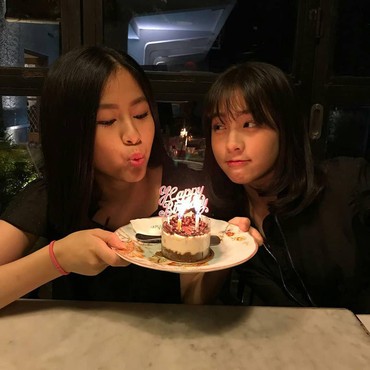 6 Potret Kebersamaan Zara & Kyla JKT48 bak Sepasang Anak Kembar