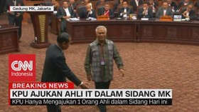 VIDEO: Batal Ajukan Saksi, KPU Ajukan Ahli IT Dalam Sidang MK